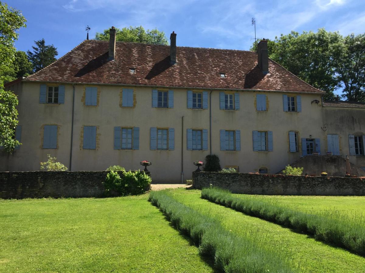 La Maison Des Peres Шарол Екстериор снимка